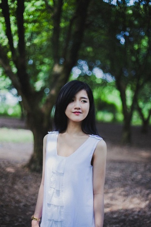 可疑的年轻少妇们
